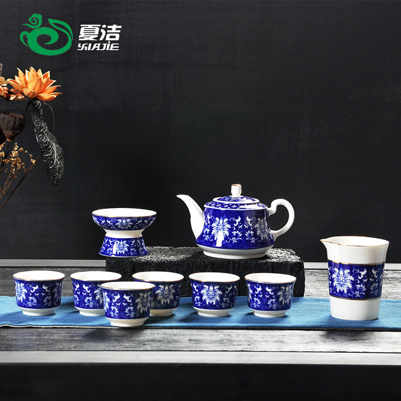 Four - walled yard kung fu tea set of blue and white porcelain of a complete set of household see colour ceramic hand - made teacup teapot modern dehua