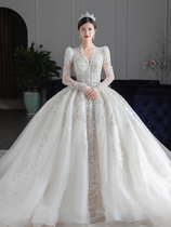 Long-sleeved wedding dress 2022 bride winter main veil senior texture dragging tail high waist pregnant woman French light