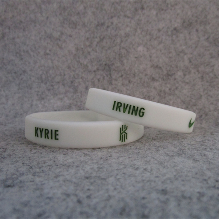 kyrieirving11手环,kyrie irving手环 kyrieirving欧文珍藏耐标硅胶夜光运动手环硅胶腕带手链饰品