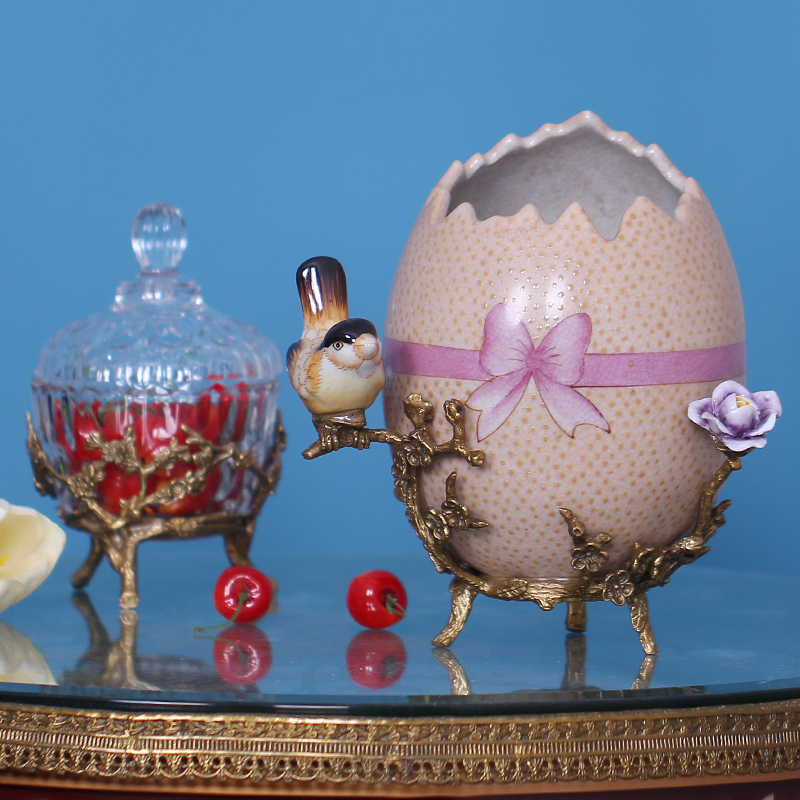 Creative bird eggshell copper ceramics handicraft artical home sitting room porch example room adornment is placed