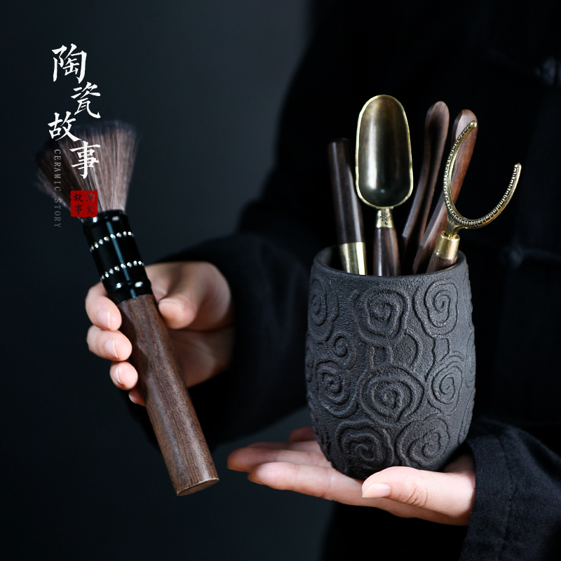 The Story of pottery and porcelain tea six gentleman 's suit tea cup mat knife caddy fixings tea kungfu tea set tool parts books