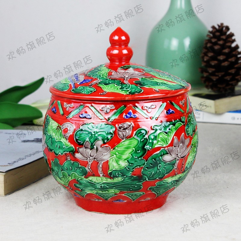 Cj7 merry jingdezhen ceramic Chinese red yuanyang anaglyph caddy fixings jar storage tank of handicraft