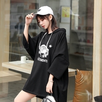 Fat sister Daji thin-sleeved short-sleeved female t-shirt easing 200-jin belt hat 2019 summer tide