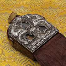 Tibetan silver gäu box Nepal pure handmade pendant swing piece retro to make old Kanyu box big number wipe Buddha statue home