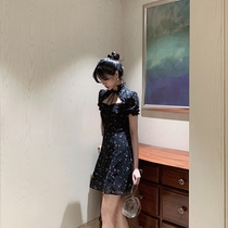 Broken Flowers One-piece Dress Woman 2022 Summer new temperament to collect waist sexy A character dress retro qipao Improved version of dress