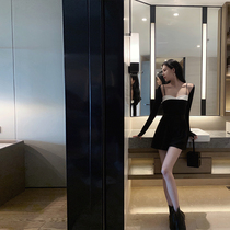 One-shouldered sling top Female sense off-the-shoulder niche slim slim bottoming contrast color long sleeve t-shirt womens summer