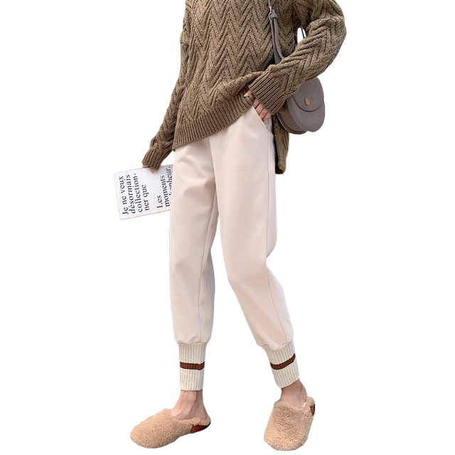 Harlan pants female spring and autumn 2020 new knitted woolen radish pants Korean thick warm warm loose net red grandma pants Harlan pants female spring and autumn 2020 new knitted woolen radish pants Korean thick warm warm loose net red grandma pants