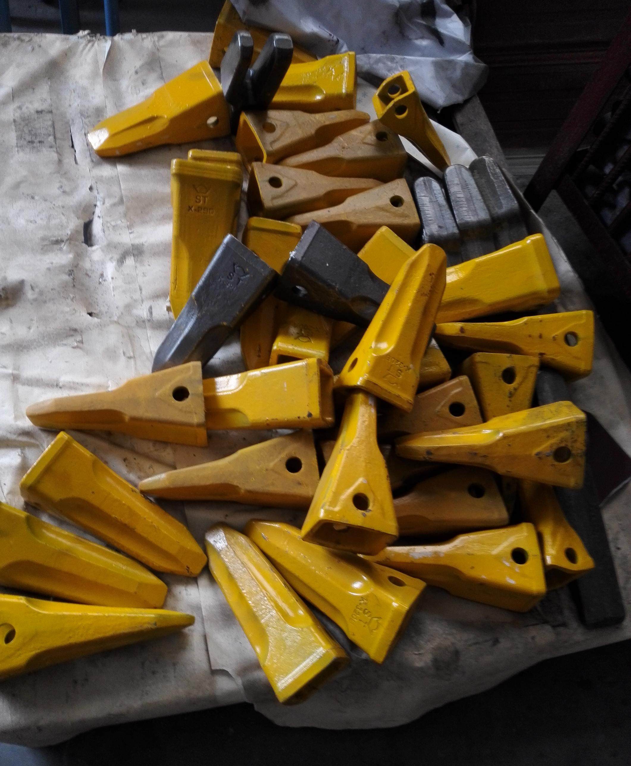 挖掘机斗齿卡特325斗齿神钢250斗齿系列,锻造斗齿,卡特合金斗齿