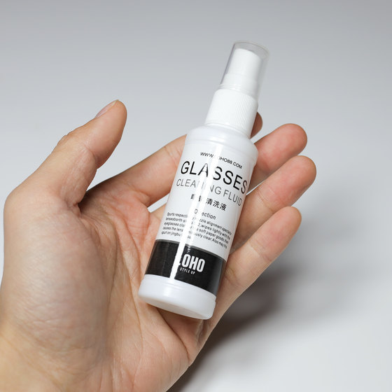 Loho counter genuine myopia glasses cleaner resin lens cleaning liquid spray portable small bottle loading agent
Loho counter genuine myopia glasses cleaner resin lens cleaning liquid spray portable small bottle loading agent
