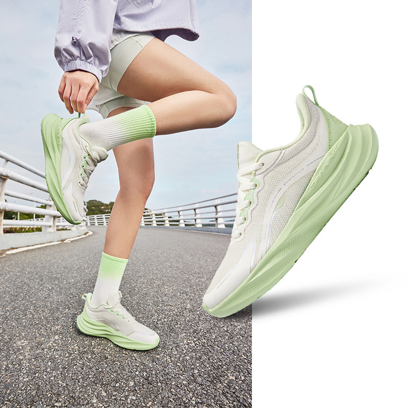 Микрокристаллический белый/У Тулин [Модель с постером]