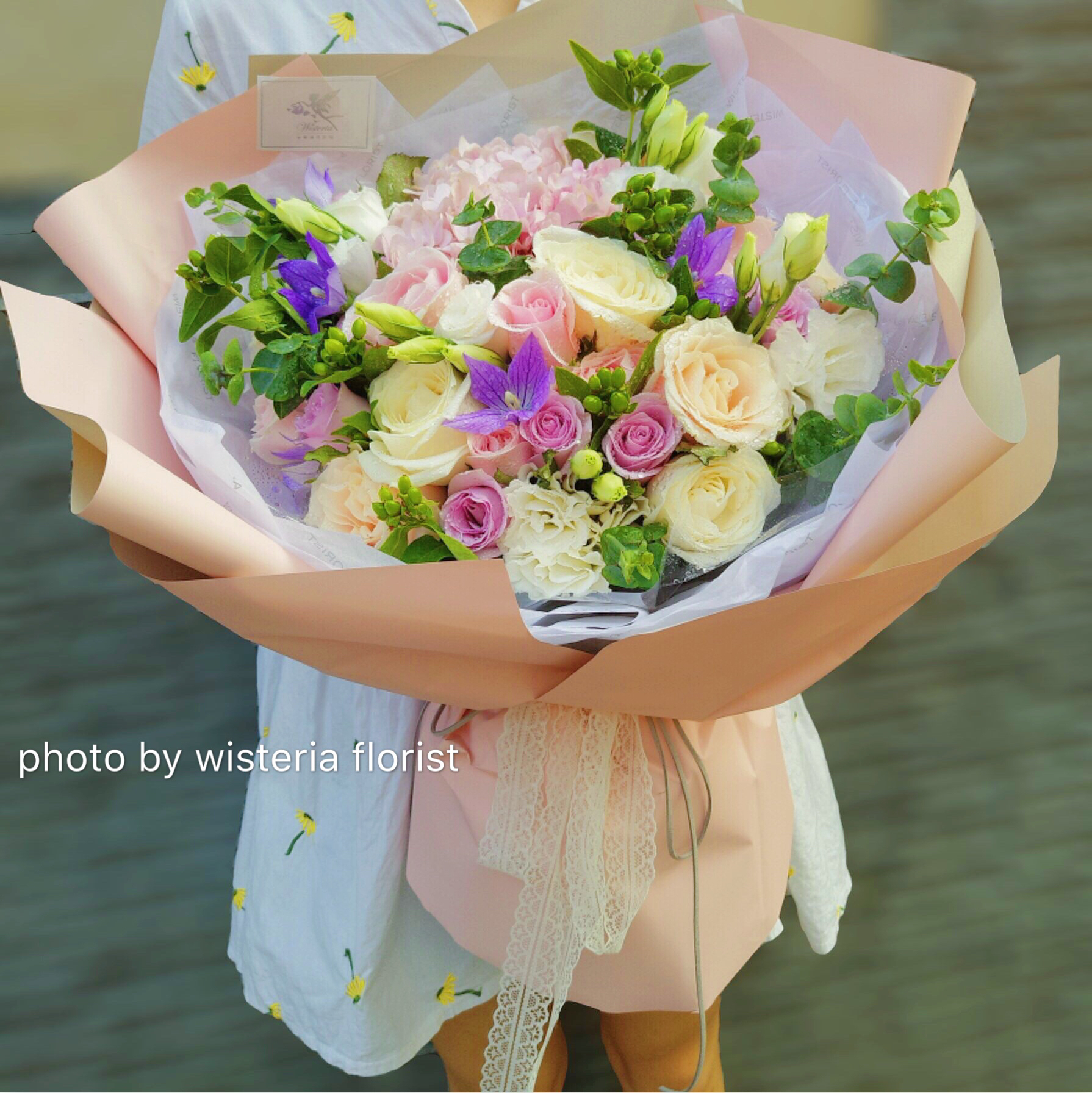 成都鲜花送女友爱人红玫瑰约会生日玫瑰花束同城速递花店送花上门