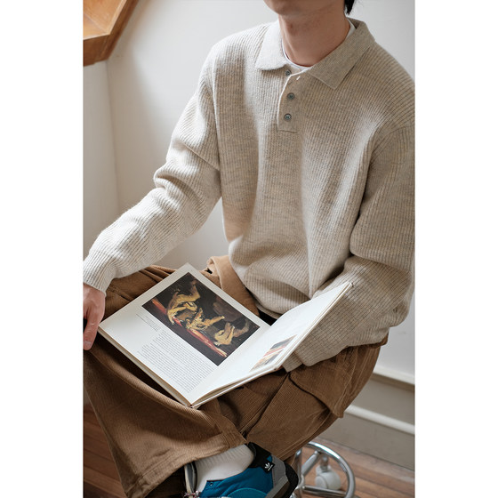 Coke life homemade autumn three-button simple polo lapel retro loose knitted cardigan sweater for men and women
Coke life homemade autumn three-button simple polo lapel retro loose knitted cardigan sweater for men and women