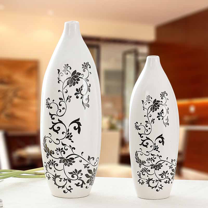 Ceramic craft gifts creative furnishing articles wedding gifts I household adornment of black and white shell vase furnishing articles