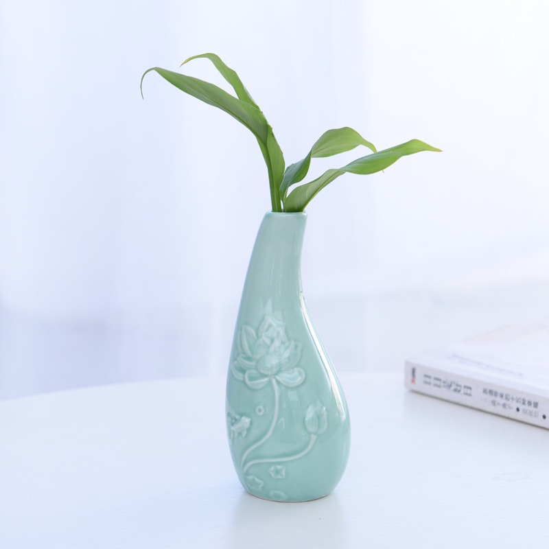 Furnishing articles of household ceramic vase flower implement transparent creative flower vase European household small sitting room fresh water bottle