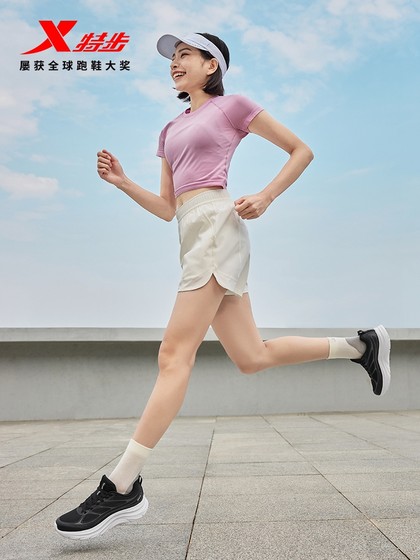 XTEP Qingyue FW 丨 런닝 러닝 신발 여름 통기성 메쉬 소프트 밑창 운동화 야외 캐주얼 충격 쿠션 점프 로프 신발 XTEP Qingyue FW 丨 런닝 러닝 신발 여름 통기성 메쉬 소프트 밑창 운동화 야외 캐주얼 충격 쿠션 점프 로프 신발