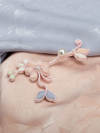 중국 스타일의 원래 Cheongsam 플레이트 버튼 Clivia Buttons 레트로 수작업 하드 스트립 버튼 액세서리 중국 스타일의 원래 Cheongsam 플레이트 버튼 Clivia Buttons 레트로 수작업 하드 스트립 버튼 액세서리