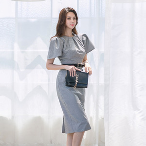 Korean version slim fit high waist closed waist temperament plaid belt split round neck dress