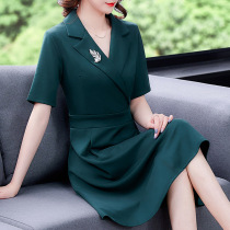 2021 summer new short-sleeved dress slim temperament commuter OL Style West collar professional Long