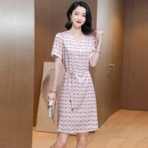 Heavy silk dress female summer 2021 New striped mulberry silk Medium-length dress waist thin temperament skirt