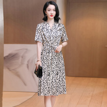 Hangzhou Silk womens heavy silk dress female 2021 New V collar lace slim mulberry silk skirt