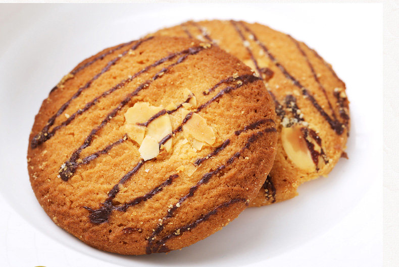 金莎 扁桃仁饼干 巧克力曲奇135g