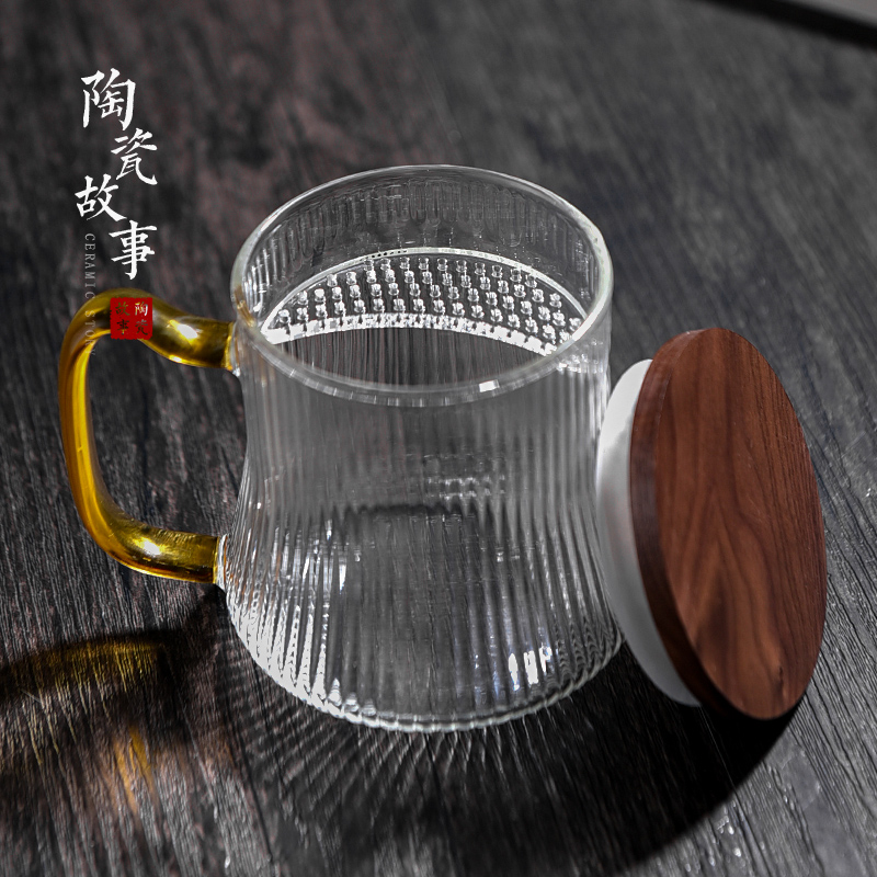 Ceramic stories crescent glasses have the household and portable tea filter cup upset hot cups with cover