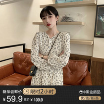 Early autumn womens 2021 New French hipster gentle temperament retro small floral long sleeve jumpsuit