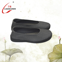 Dust comfortable and breathable residential shoes are not tiring simple and generous rubber sole anti-skid and wearable