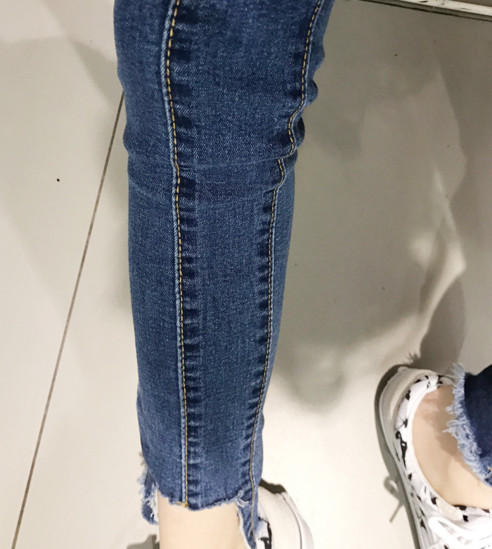 实价实拍#8016 修身显瘦弹力裤裤脚缺口无锁边牛仔裤小脚裤长裤女