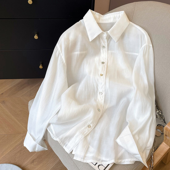 Xiao C home white thin Tennis Polo neck long-sleeved shirt for women in summer new sun protection and breathable loose shirt
Xiao C home white thin Tennis Polo neck long-sleeved shirt for women in summer new sun protection and breathable loose shirt