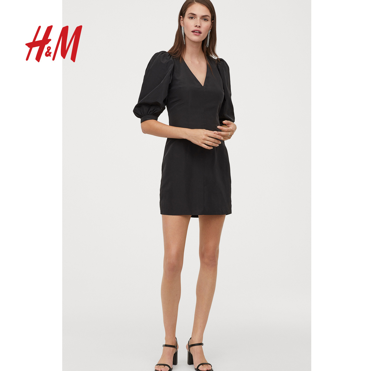 hm女装晚礼服秋冬时尚气质修身泡泡袖年会连衣裙小黑裙0810765