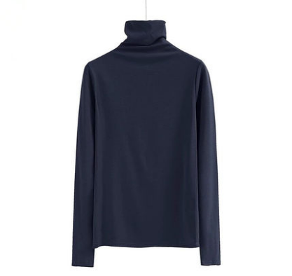 images 11:In early autumn, the black underpacked female long-sleeved t-shirt half-high-collar man in his body images 11:In early autumn, the black underpacked female long-sleeved t-shirt half-high-collar man in his body