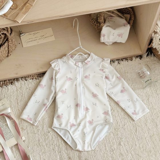 ins girls swimsuit long sleeve cute small and medium-sized baby quick-drying sun protection one-piece swimsuit fashionable swimsuit swimsuit swimsuit
ins girls swimsuit long sleeve cute small and medium-sized baby quick-drying sun protection one-piece swimsuit fashionable swimsuit swimsuit swimsuit