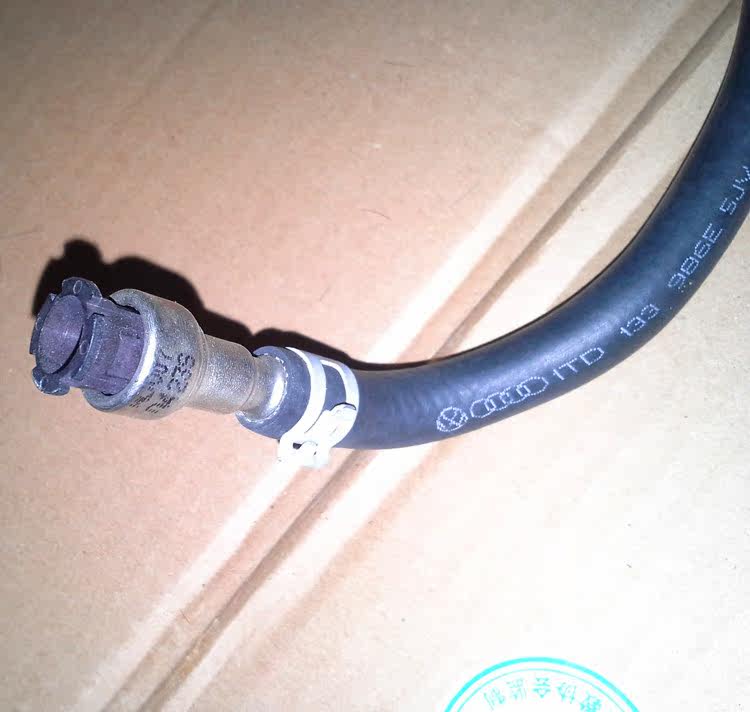 大众途安 汽油管 燃油管 燃油分配管 发动机汽油软管 正厂 特价