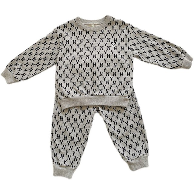 Knock handsome ~ children's cotton foreign casual suit spring and autumn boy baby sports wind sweater + pants tide Knock handsome ~ children's cotton foreign casual suit spring and autumn boy baby sports wind sweater + pants tide
