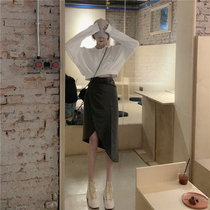 In 2023 the new spring temperament of the Korean mild air jacket with a half - body skirt two - piece suit female autumn and winter