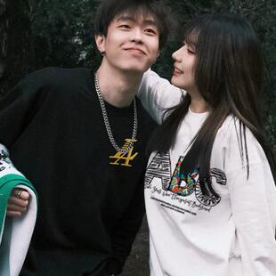 MZWZ卫衣男女2025新款连帽早秋黑色外套秋季款圆领无帽纯色青少年