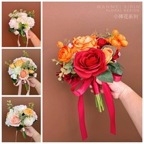 New simulation small hand holding Bride wedding photography fake flower ball props home living room decoration license tour silk silk flower