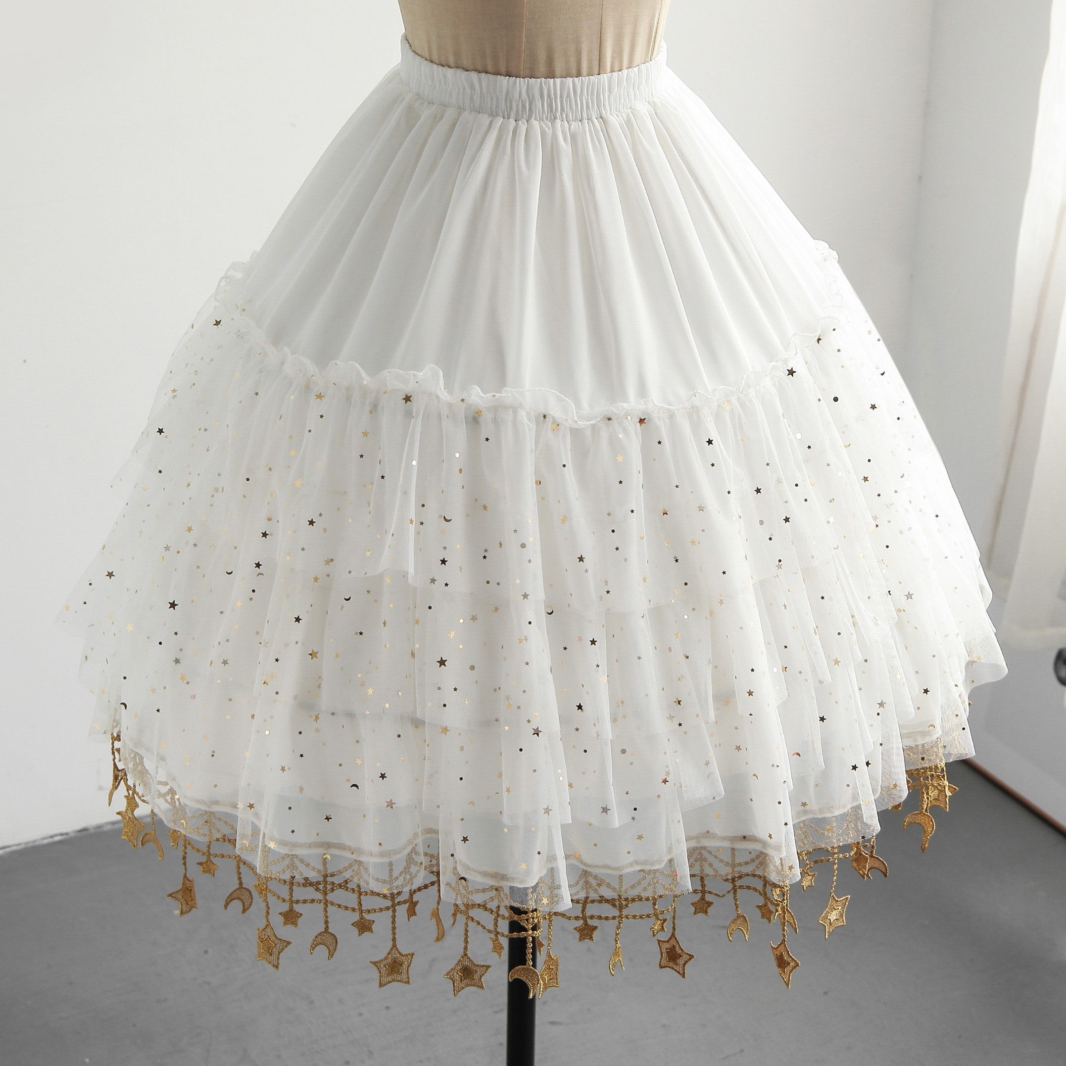 Skirt support lolita moon galaxy Lolita adjustable fishbone support violent Carmen petticoat mid-length puffy skirt