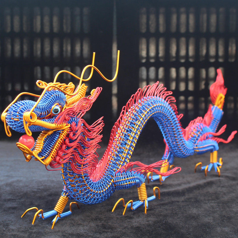 Specialty Handicrafts: Aluminum Wire Woven Chinese Dragon Model