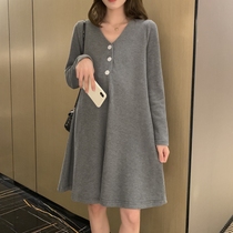 Temperament pregnant women spring clothing 2021 fashion new Korean tide mother foreign atmosphere tide mother can breastfeeding small fragrant wind Medium-length dress