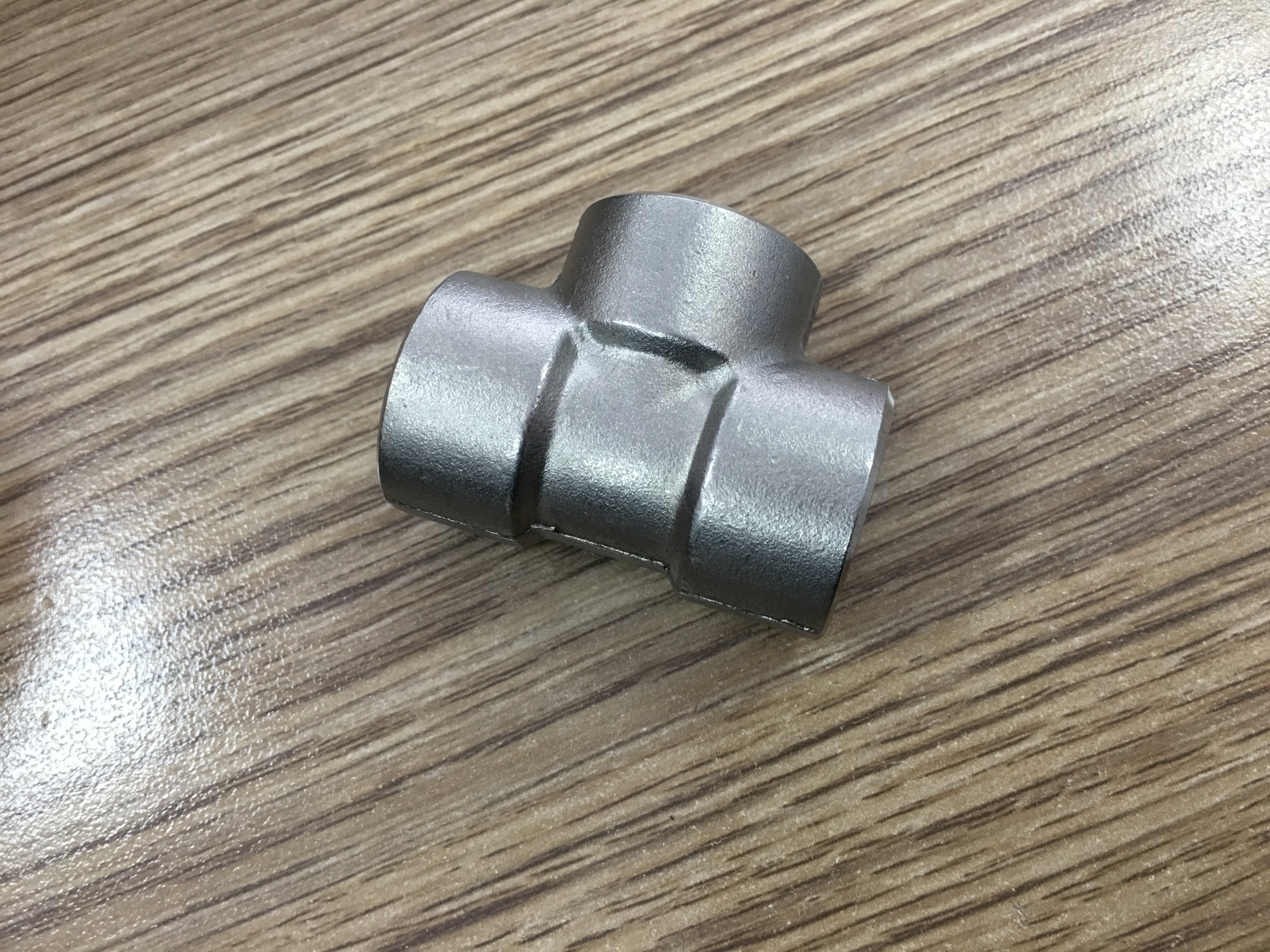 内螺纹三通 锻件三通 不锈钢三通 1/2npt高压三通 三通中间接头