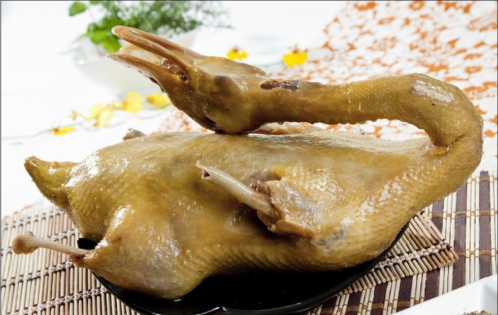 1件包顺丰 潮汕特产汕头春梅里咸水鸭(菜鸭)约1500g 真空包装