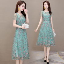 2020 new Taiwanese Lady waist thin mother middle-aged high-end celebrity temperament dress children summer