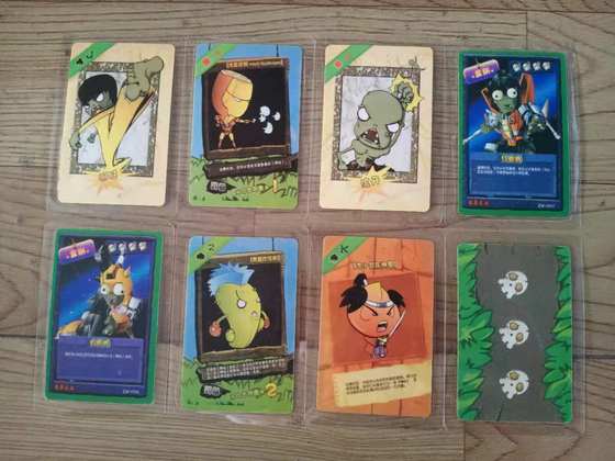 Plant vs. Zombies Board Game Solitaire vs Plant Killing Card 어린이 성인 클래식 캐주얼 파티 게임 Plant vs. Zombies Board Game Solitaire vs Plant Killing Card 어린이 성인 클래식 캐주얼 파티 게임