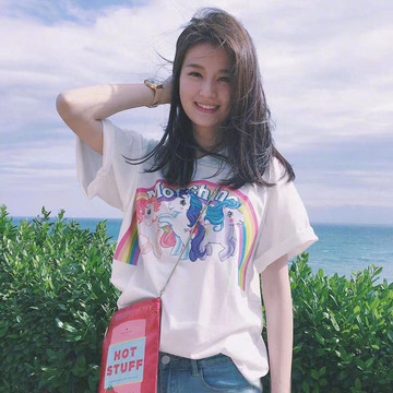 明星同款佟丽娅独角兽彩虹小马T恤 男女情侣款宽松短袖2018春夏新 明星同款佟丽娅独角兽彩虹小马T恤 男女情侣款宽松短袖2018春夏新