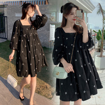 Pregnancy dress dress with dress and summer clothing fashion Tidal Moms Square Neckline Embroidery Minus-age foreign air bubble sleeves Dress Spring Summer style