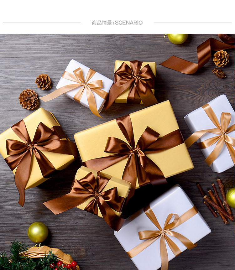 圣诞礼盒圣诞节装饰品礼物盒礼品堆头服装店新年橱窗道具包装盒_双氙