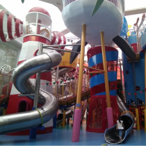 Indoor childrens playground Wooden stainless steel slide Pirate Ship amusement equipment Parent-child restaurant toy customization