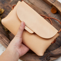 Kamo has nowhere to place mobile phone niche design mini mobile phone bag French satchel bag